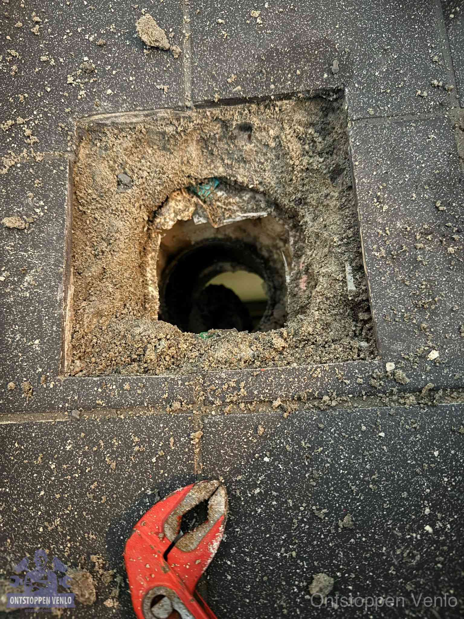 Rioolputje erfgrens eigendom in Venlo